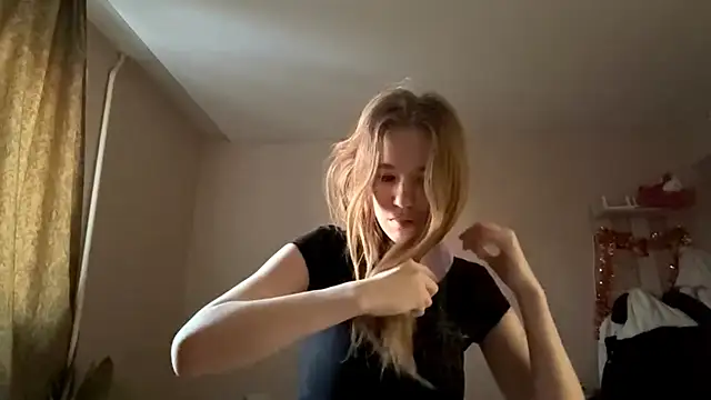 LeomaJee online show from 03-23-26, 02:06