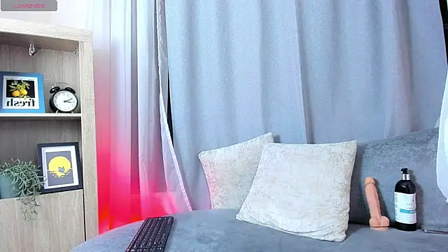 bloom apple online show from 04-05-26, 07:31