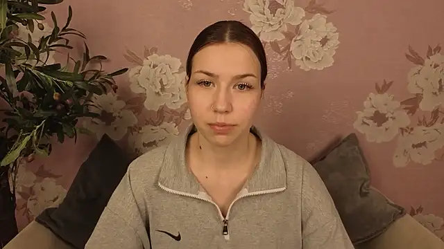 Snapshot of AleshiaFontes chatting on 03-03-26, 11:50 AleshiaFontes online show from 03-03-26, 11:50