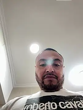 alexandeerr1986 online show from 05-19-26, 11:01
