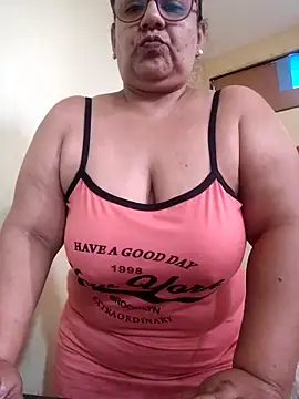 Snapshot of Roxy_77 chatting on 03-01-26, 02:39 Roxy 77 online show from 03-01-26, 02:39