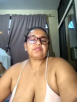 Roxy 77 online show from 03-08-26, 11:24