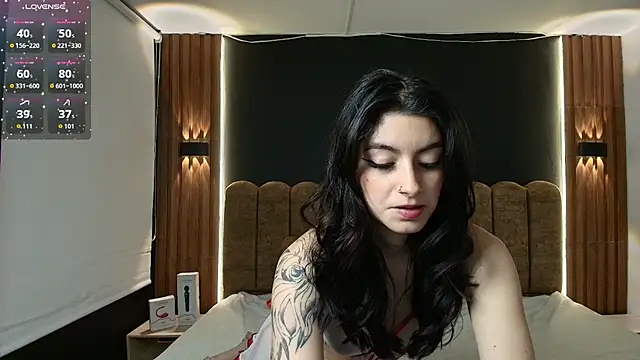 AmbarLee  online show from 03-08-26, 12:41