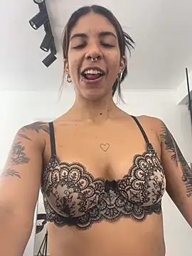 VioletaHills  online show from 05-27-26, 12:45
