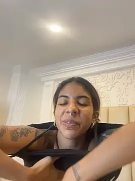 VioletaHills  online show from 05-28-26, 12:33
