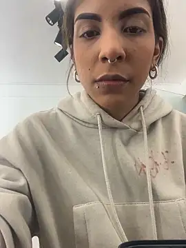 VioletaHills  online show from 05-30-26, 12:33