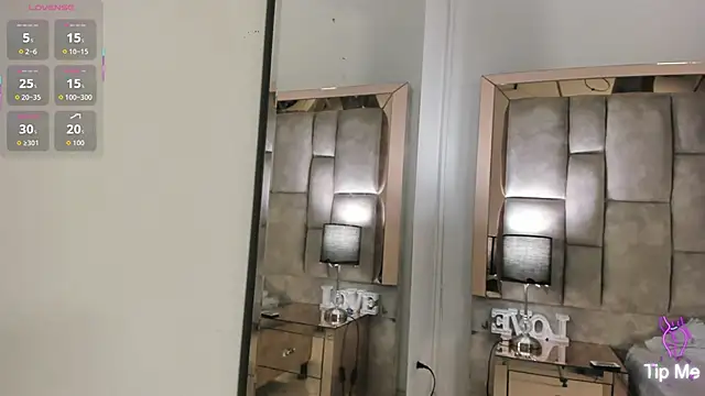 Titan Moreno  online show from 03-30-26, 12:06