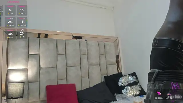 Titan Moreno  online show from 03-16-26, 12:31