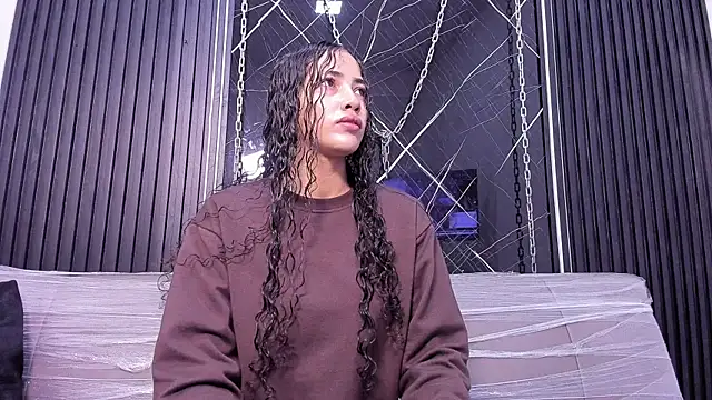 Megan Duskk online show from 07-09-26, 12:15
