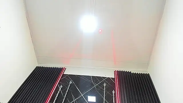 Megan Duskk online show from 04-23-26, 12:40