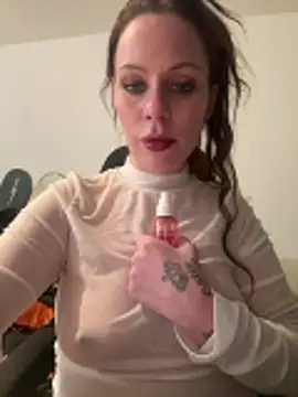 Snapshot of Maddie666 chatting on 03-02-26, 04:13 Maddie666 online show from 03-02-26, 04:13