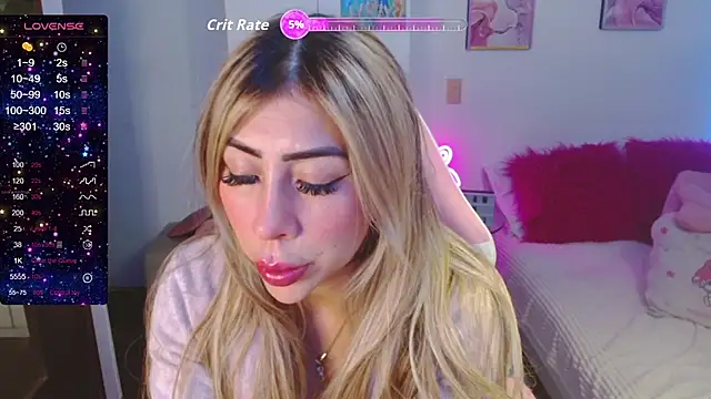 Snapshot of Martina_robertss chatting on 04-23-26, 02:51 Martina robertss online show from 04-23-26, 02:51