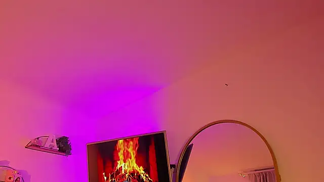 AlaiaRogers online show from 05-07-26, 10:40