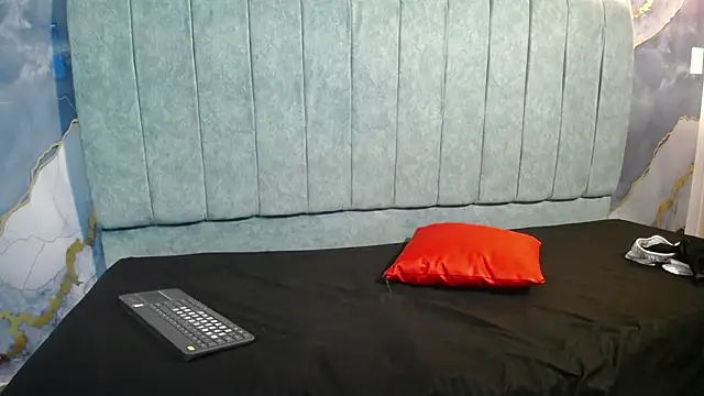 vanessarodriguez69 online show from 04-02-26, 05:08