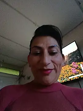 Snapshot of Lucia_Rios chatting on 07-16-26, 11:13 Lucia Rios online show from 07-16-26, 11:13