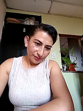 Snapshot of Lucia_Rios chatting on 03-02-26, 10:27 Lucia Rios online show from 03-02-26, 10:27