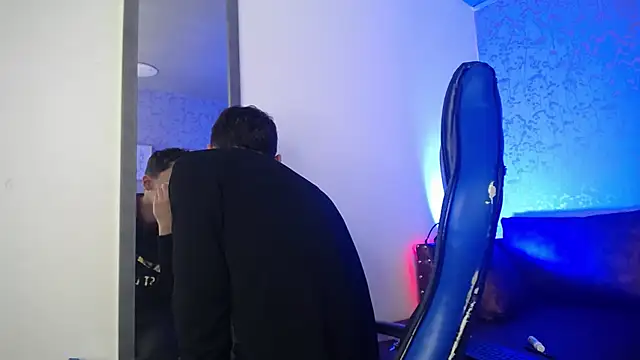 DIEGO JONES online show from 03-25-26, 01:10