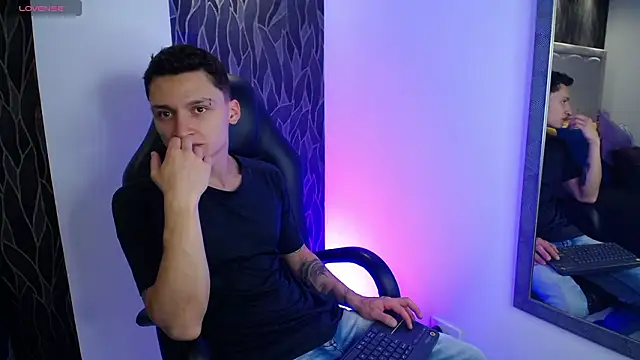 DIEGO JONES online show from 03-11-26, 01:27