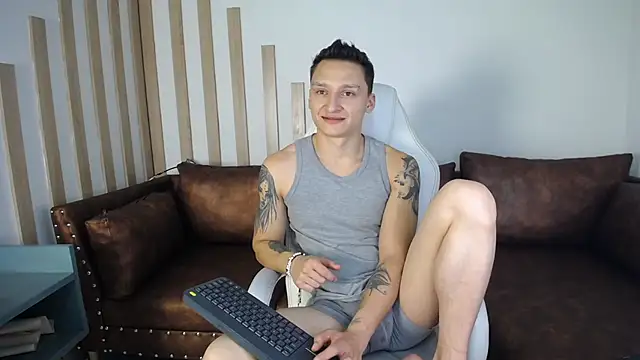 DIEGO JONES online show from 05-07-26, 01:47