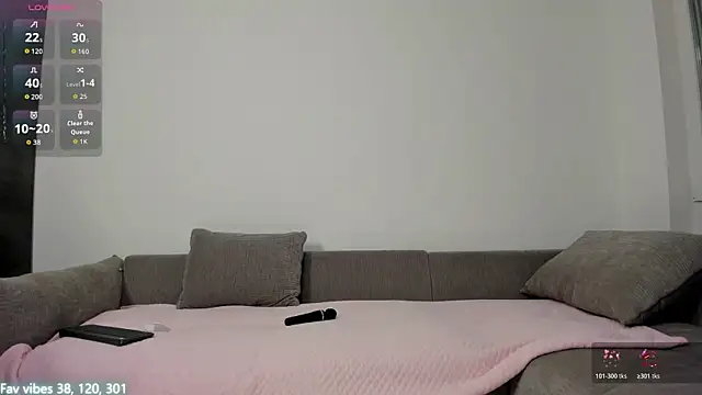 nikki-moon online show from 03-11-26, 01:43