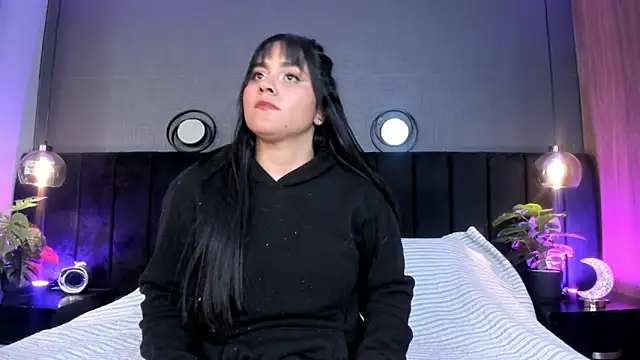 alejandra  garcia online show from 03-18-26, 03:31