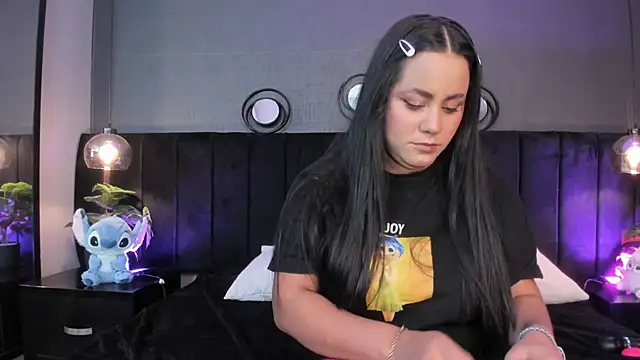 alejandra  garcia online show from 05-20-26, 03:25