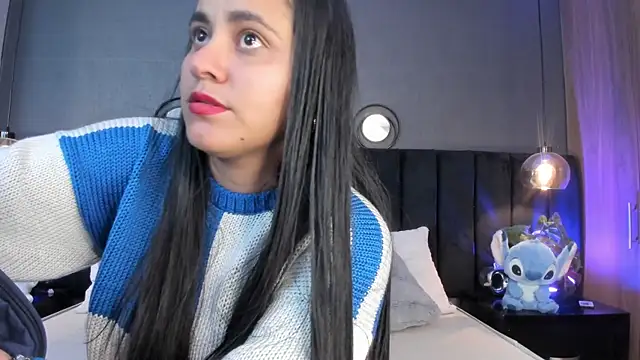 alejandra  garcia online show from 06-06-26, 03:23