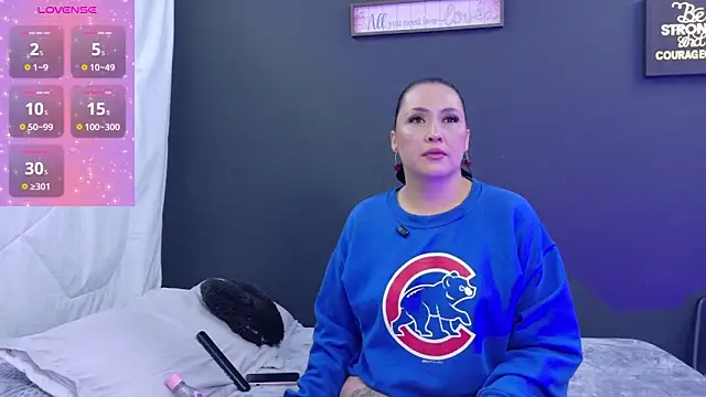 Valeriaa cruz online show from 04-08-26, 10:28