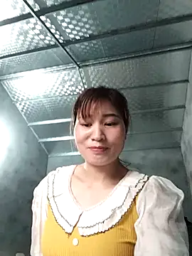 Lilinn  online show from 03-25-26, 10:47