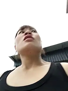 Lilinn  online show from 04-15-26, 11:05