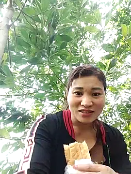 Lilinn  online show from 03-23-26, 04:45