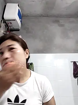 Lilinn  online show from 03-07-26, 10:59