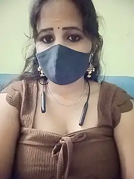 Snapshot of Tamil_Rani- chatting on 05-30-26, 08:03 Tamil Rani- online show from 05-30-26, 08:03
