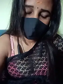 Snapshot of Tamil_Rani- chatting on 06-19-26, 06:30 Tamil Rani- online show from 06-19-26, 06:30