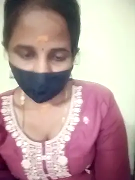 Snapshot of Tamil_Rani- chatting on 03-09-26, 08:56 Tamil Rani- online show from 03-09-26, 08:56