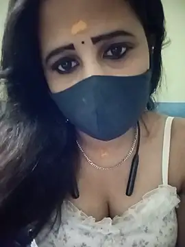 Snapshot of Tamil_Rani- chatting on 06-02-26, 08:31 Tamil Rani- online show from 06-02-26, 08:31
