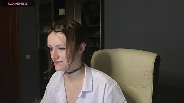 Tender Swan online show from 03-13-26, 10:04