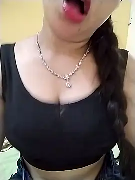 Bhawika-Kashap online show from 05-18-26, 06:18
