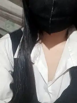 Snapshot of Ngoc_gina chatting on 03-01-26, 09:42 Ngoc gina online show from 03-01-26, 09:42