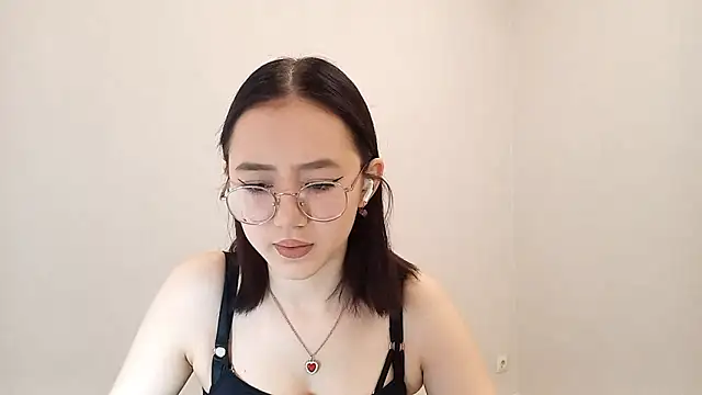 SolvedGlobe online show from 03-11-26, 01:05