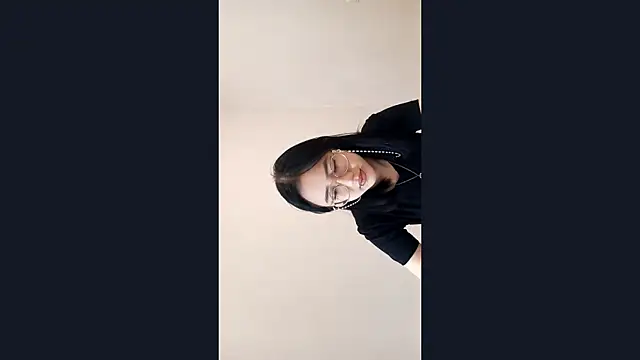 SolvedGlobe online show from 04-21-26, 01:07
