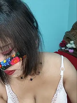 Beauty-3 online show from 05-23-26, 08:19