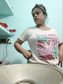 Beauty-3 online show from 06-18-26, 07:07