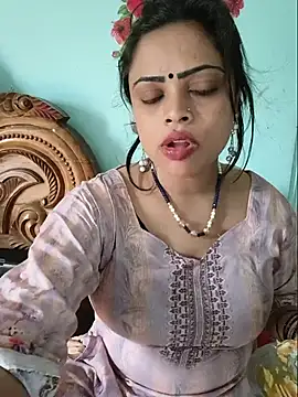 Beauty-3 online show from 07-13-26, 05:40