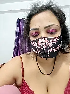 Beauty-3 online show from 03-12-26, 01:00