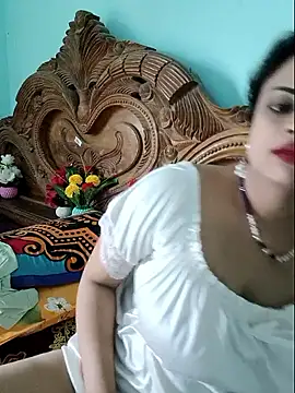 Beauty-3 online show from 06-15-26, 03:07