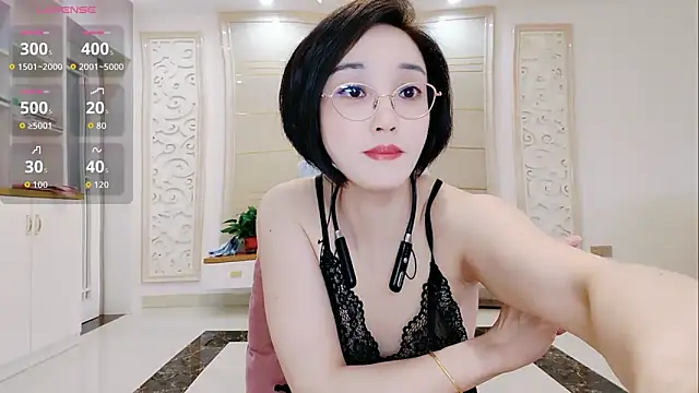 Nana-NN online show from 05-05-26, 07:33