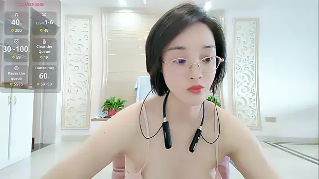 Nana-NN online show from 05-25-26, 07:29