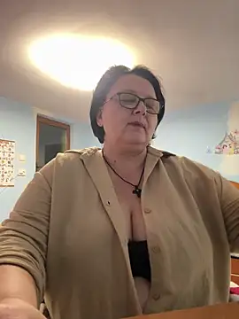 I amArquette online show from 03-04-26, 09:33