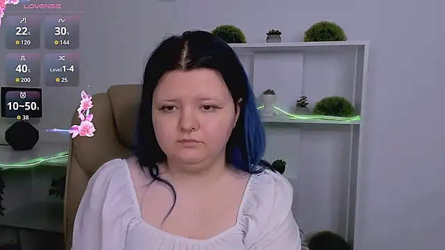 Lunaar  online show from 03-27-26, 08:26